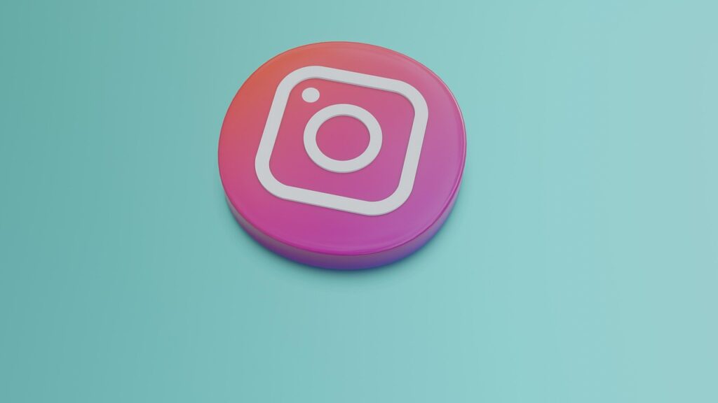 how to launch a business on Instagram