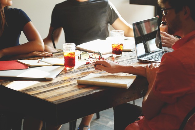hire a Meta Business Partner